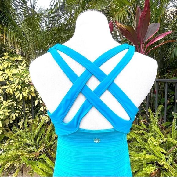 Athleta Stride Crunch and Punch Bra Tank (Blue) - Picture 7 of 11